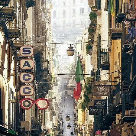 Oasi Al Centro Storico Nápoly